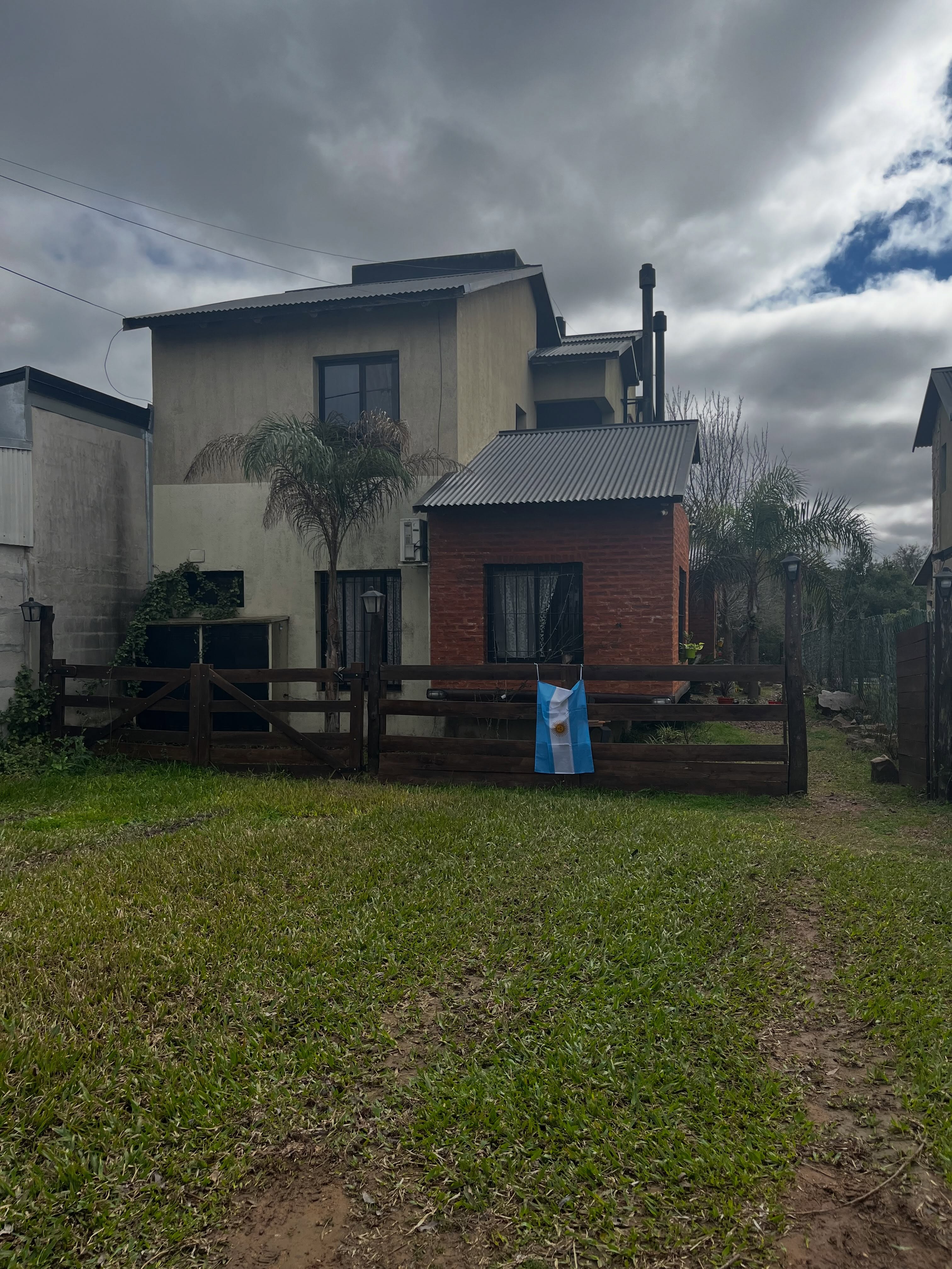 SE ALQUILAN DEPARTAMENTOS EN COLÓN - foto 1