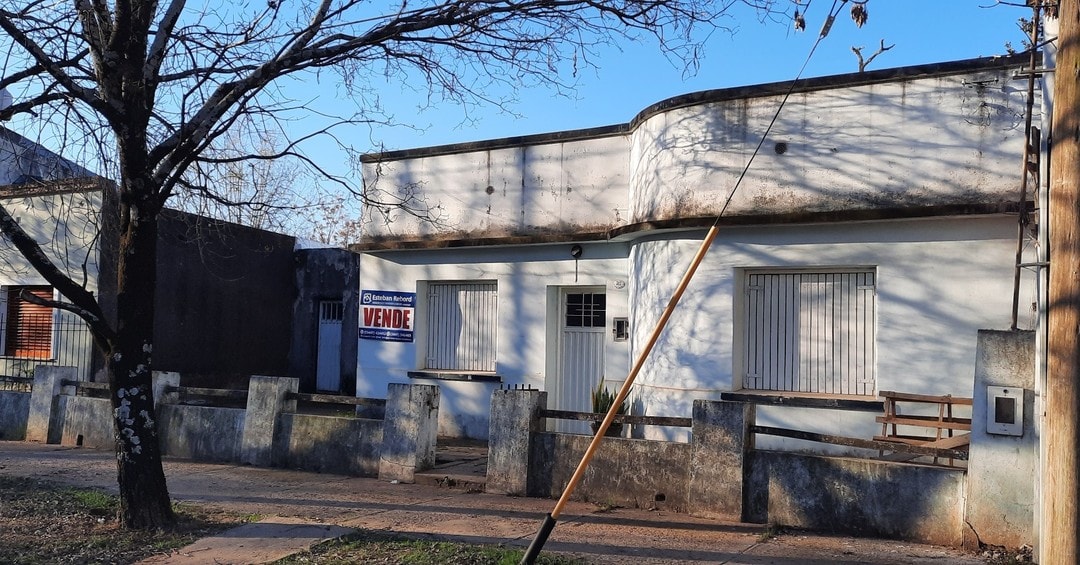 SE VENDE PROPIEDAD CON AMPLIO LOTE - foto 1