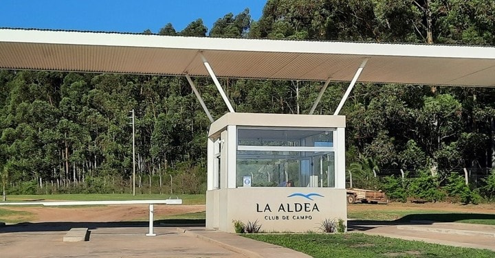 SE VENDE LOTE EN LA ALDEA CLUB DE CAMPO - foto 1
