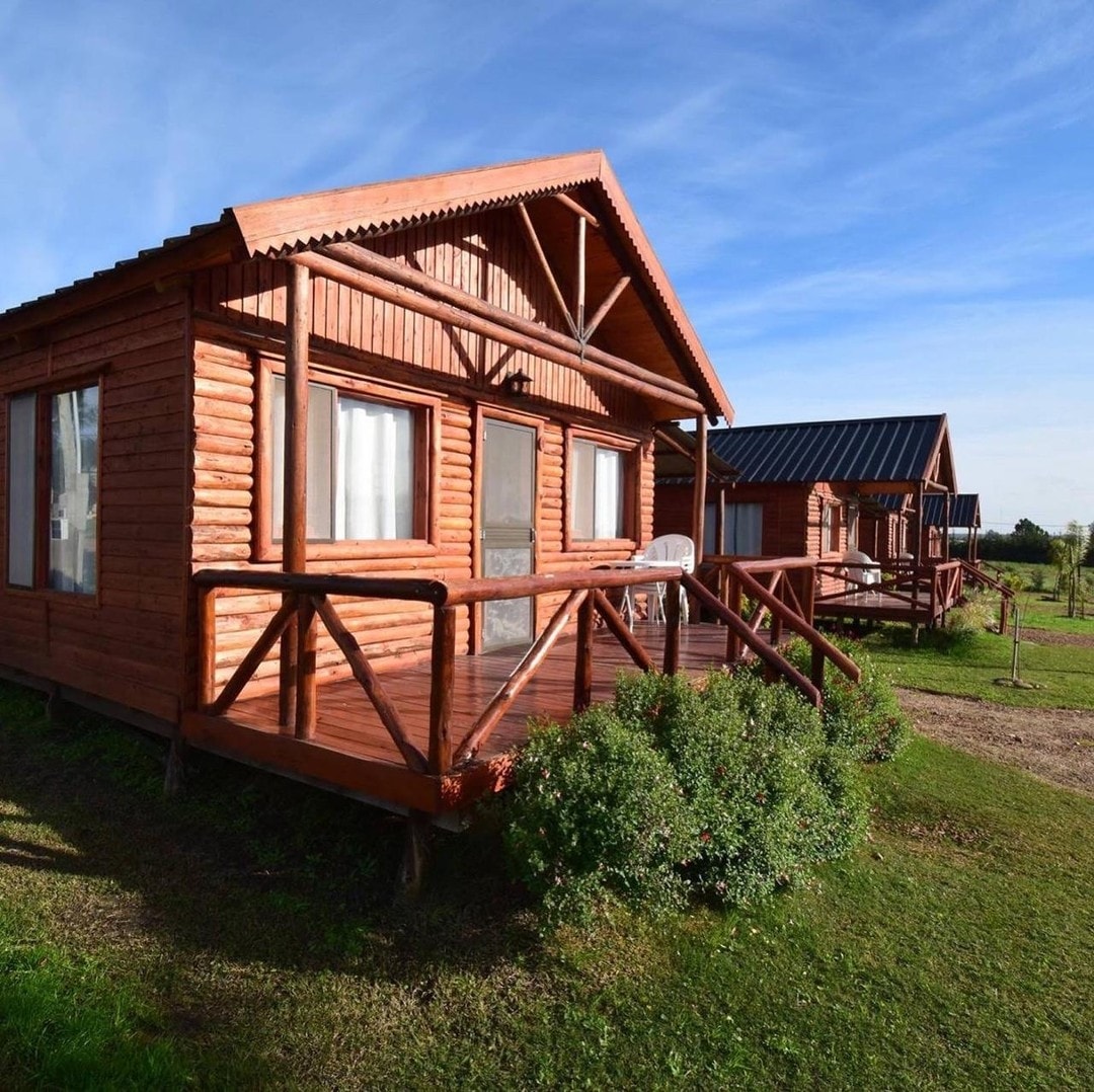 SE VENDE COMPLEJO TURISTICO "LA ARMONIOSA" - foto 1