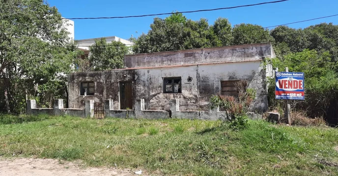 SE VENDE PROPIEDAD EN ZONA RESIDENCIAL DE COLON - foto 1