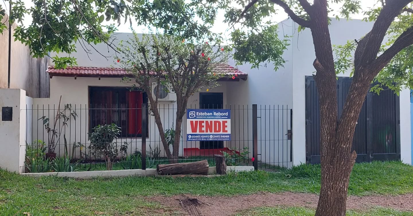 SE VENDE CASA EN COLÓN - foto 1