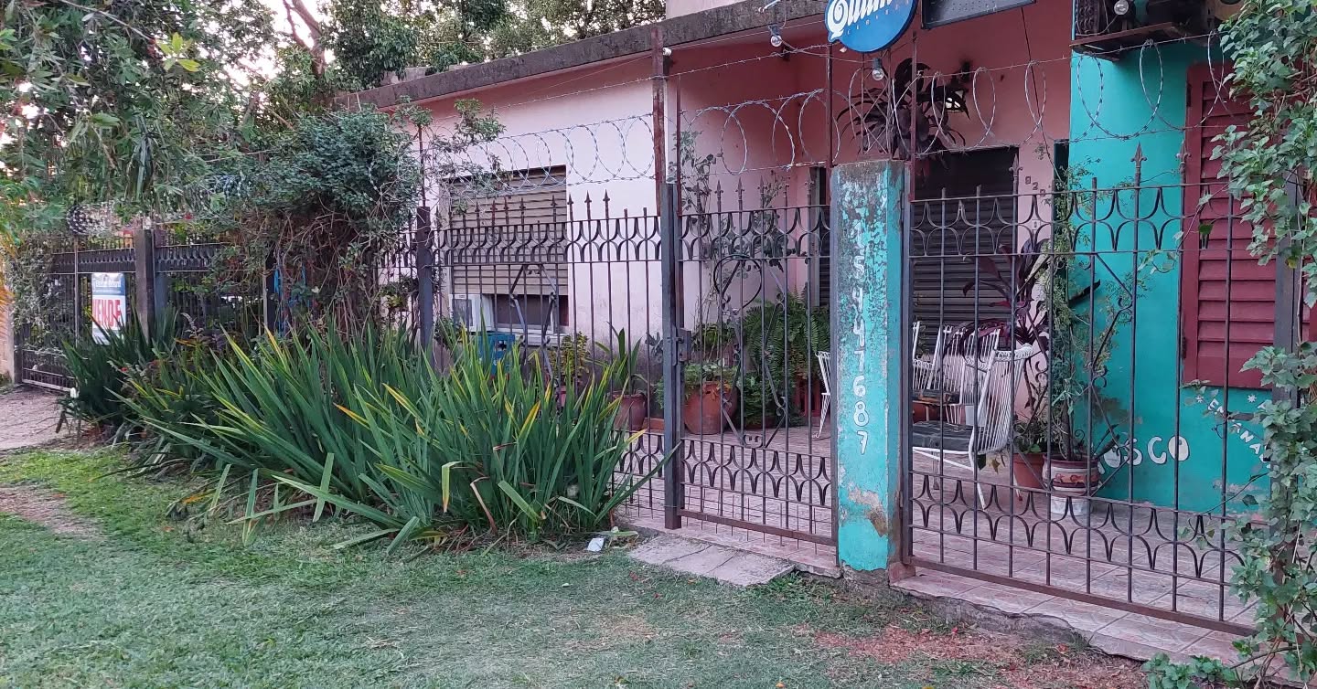SE VENDE IMPORTANTE PROPIEDAD EN COLON - foto 1