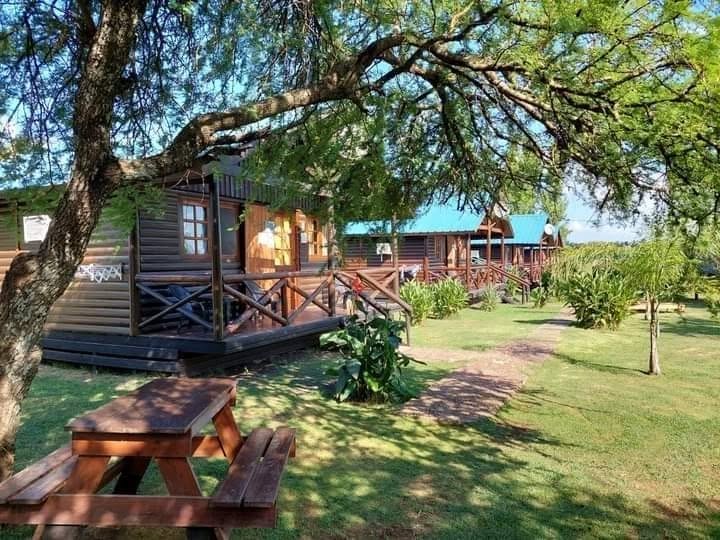 SE VENDE COMPLEJO TURÍSTICO EN LAS AFUERAS DE COLÓN - foto 1