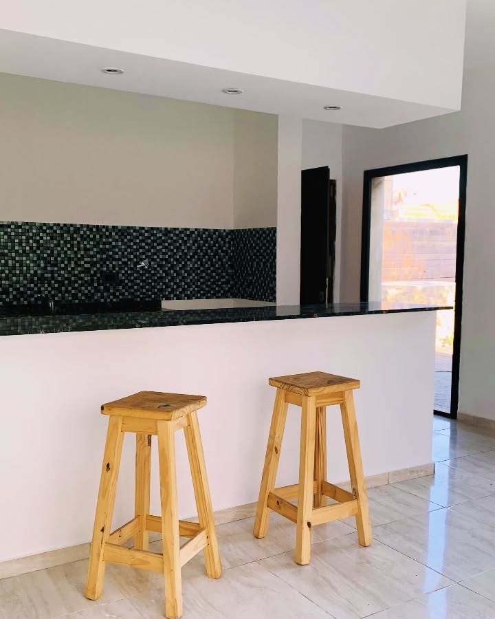 SE VENDE CASA EN LAS AFUERAS DE COLÓN - foto 1