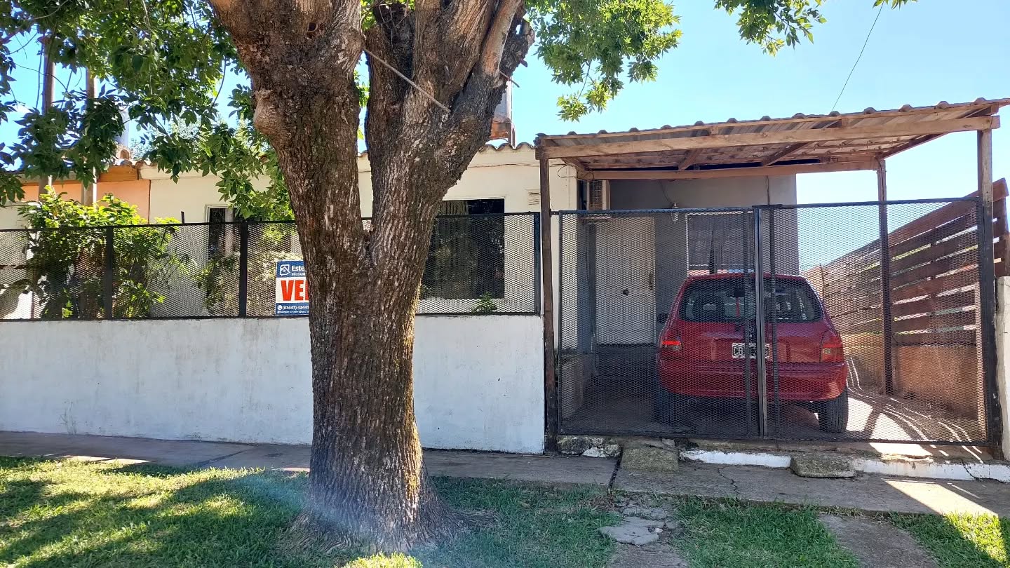 SE VENDE CASA EN COLÓN - foto 1