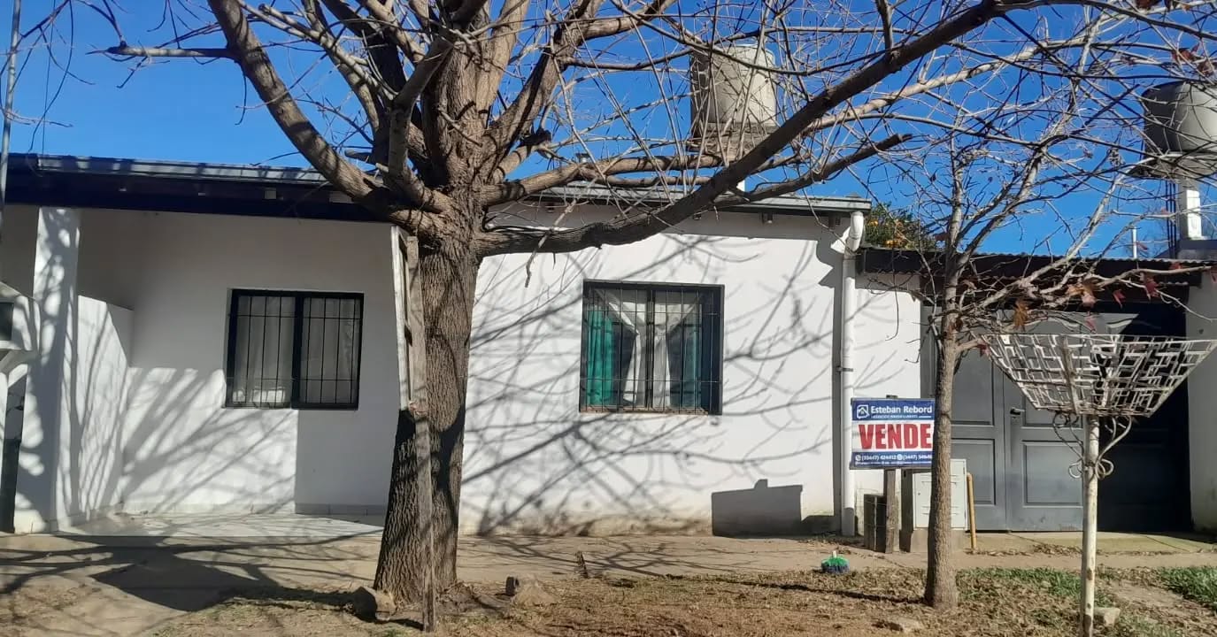 SE VENDE CASA EN COLÓN - foto 1