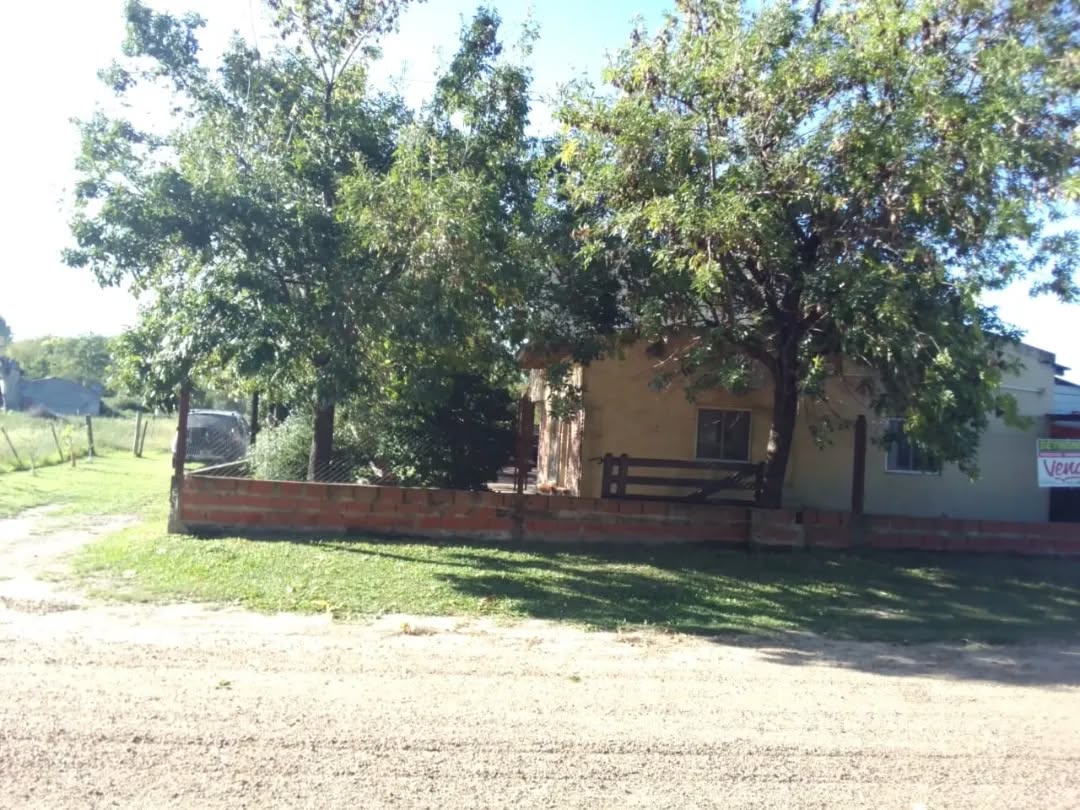 SE VENDE O PERMUTA CASA EN EJIDO DE COLÓN - foto 1