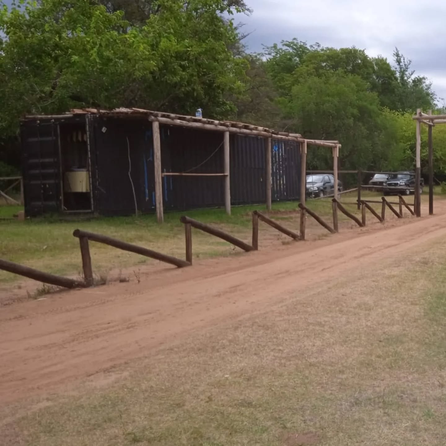 SE VENDE IMPORTANTE LOTE CON SALIDA AL RIO URUGUAY - foto 1