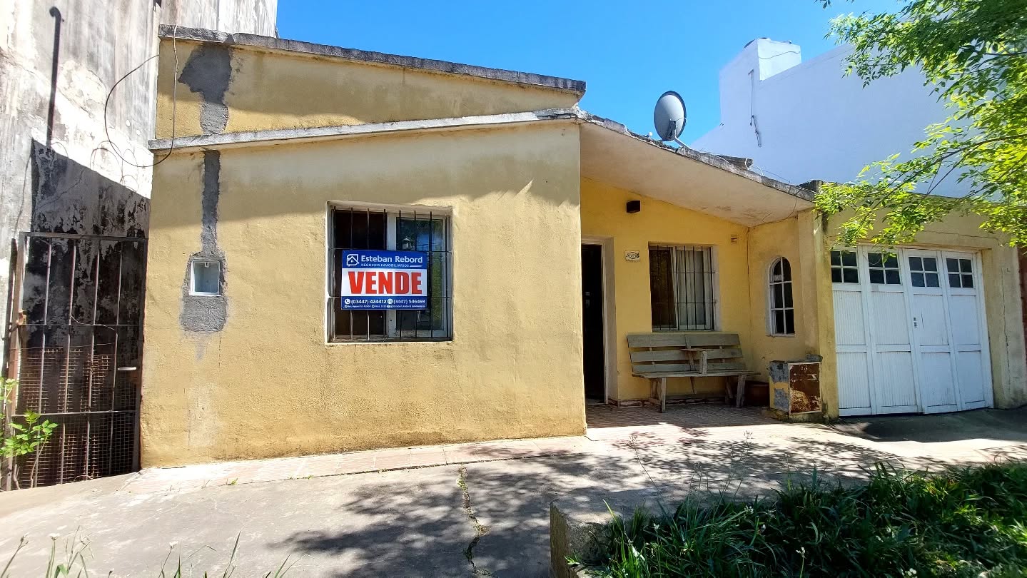 SE VENDE CASA EN COLÓN - foto 1