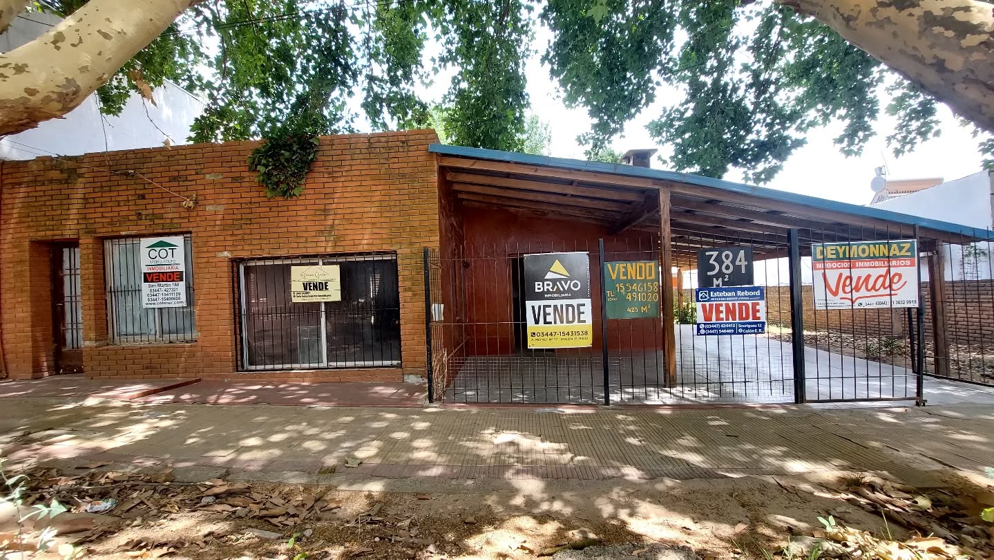 SE VENDE CASA EN COLÓN - foto 1