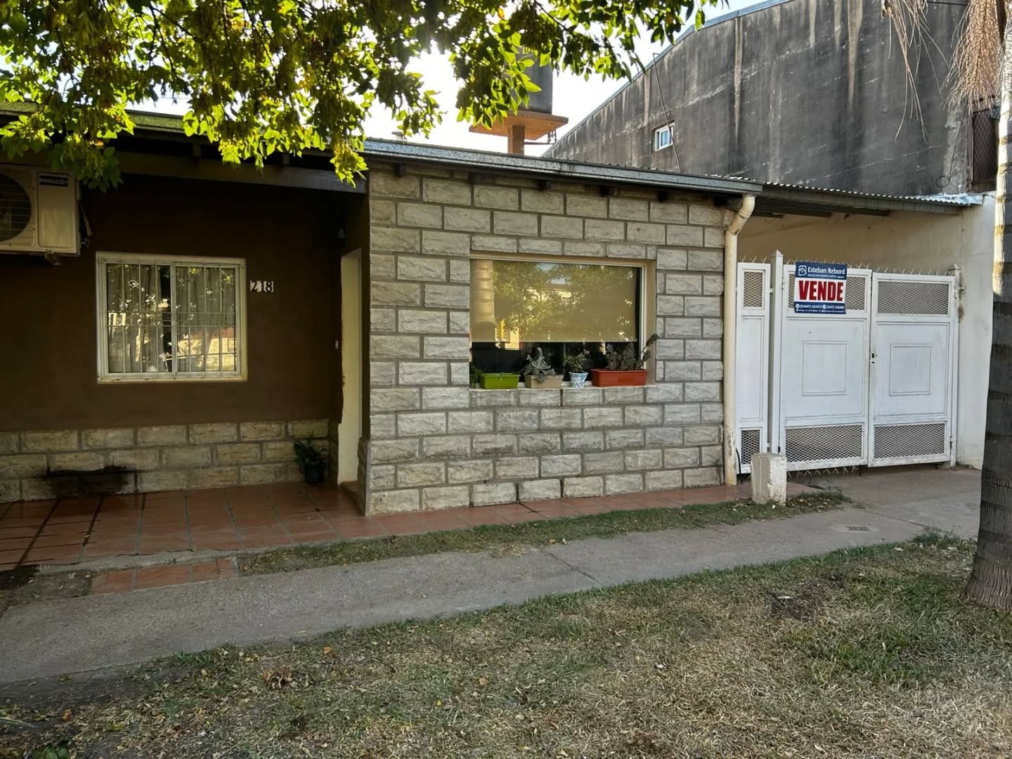 SE VENDE O PERMUTA PROPIEDAD EN COLÓN - foto 1