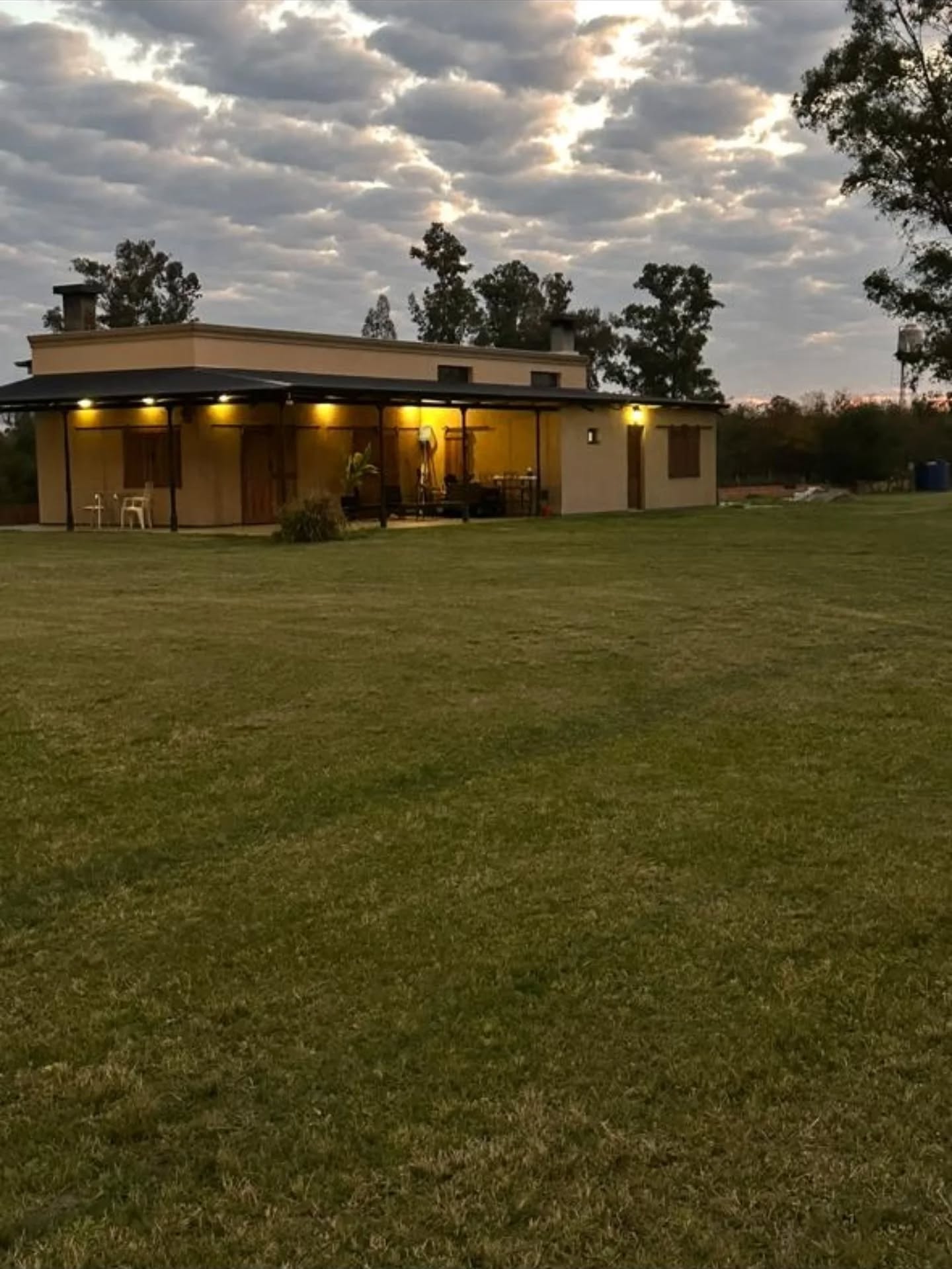 SE ALQUILA CASA EN EJIDO DE COLÓN - foto 1