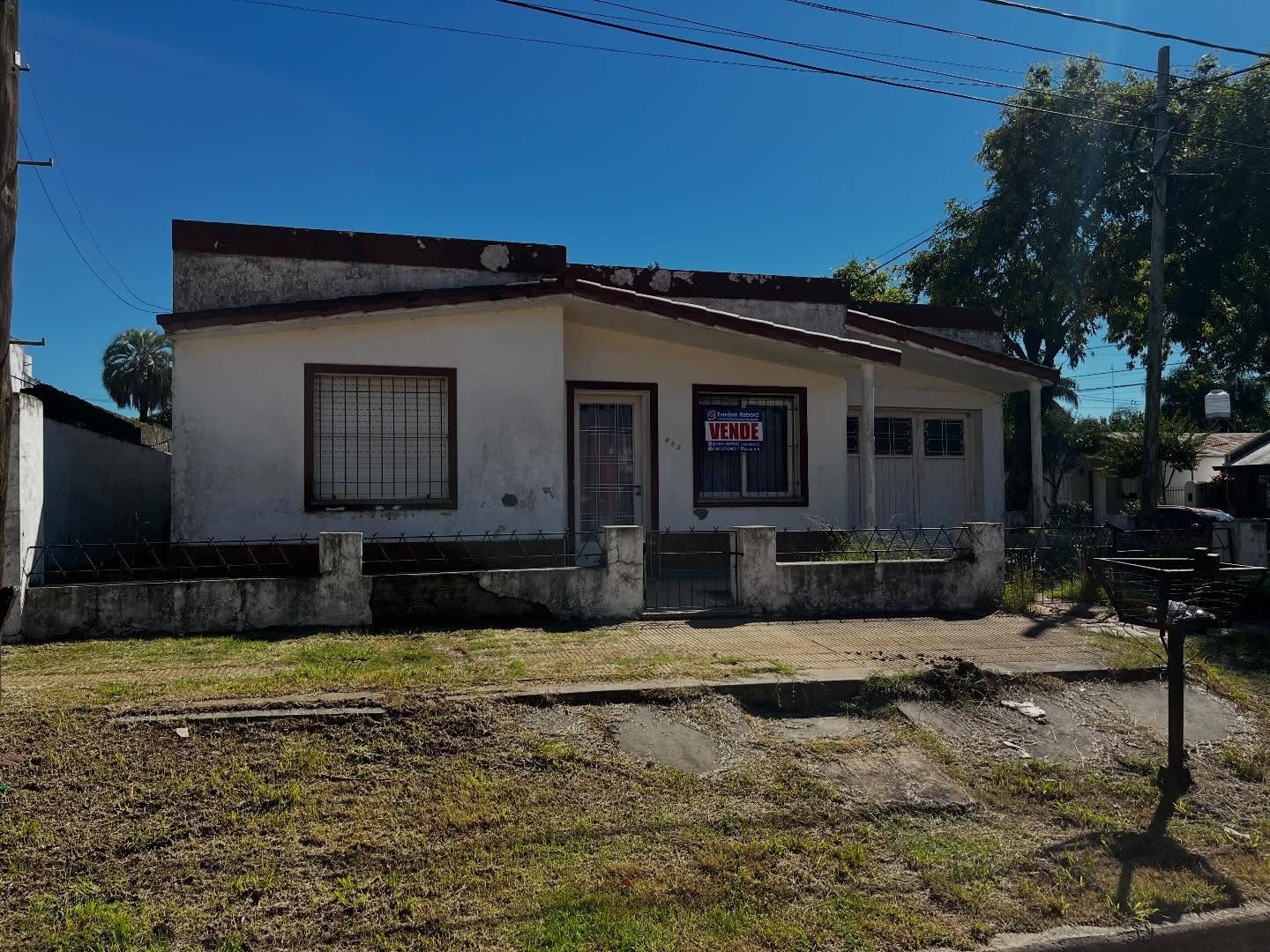 SE VENDE PROPIEDAD EN ESQUINA - foto 1