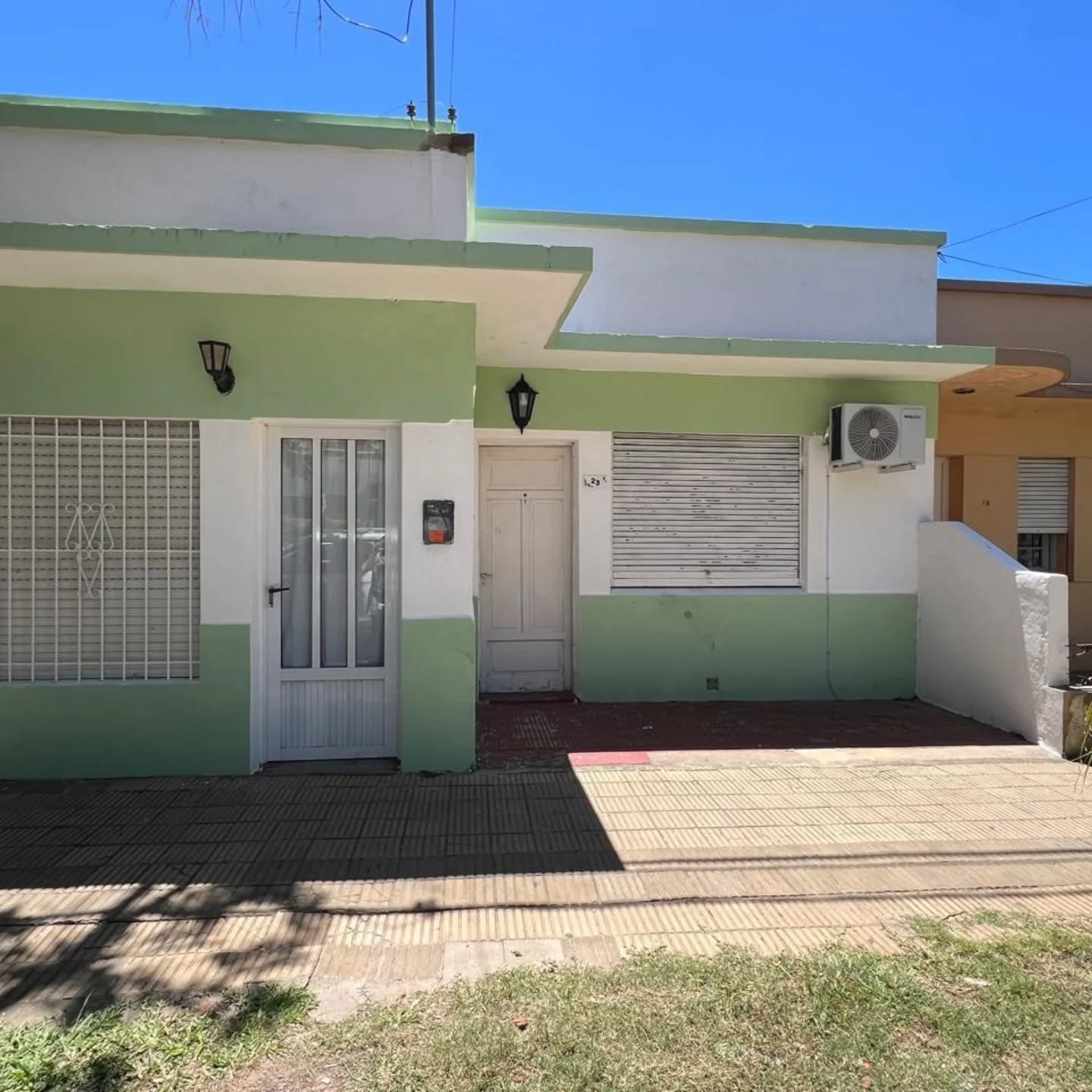 SE VENDE CASA EN EL CENTRO DE COLÓN - foto 1
